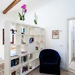 דירה Prince Apartments