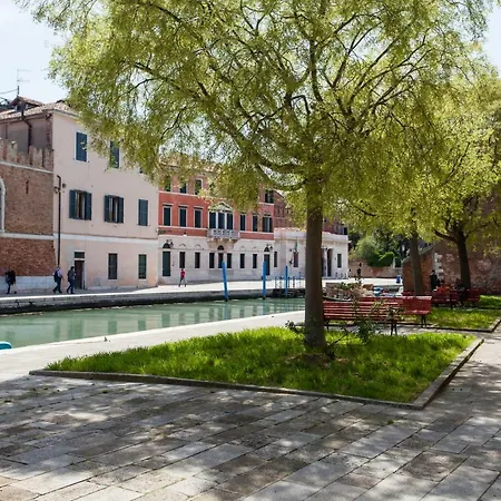 Prince Apartments * Venise