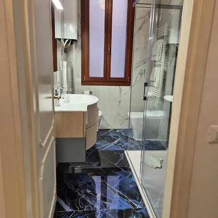 Prince Apartments Daire