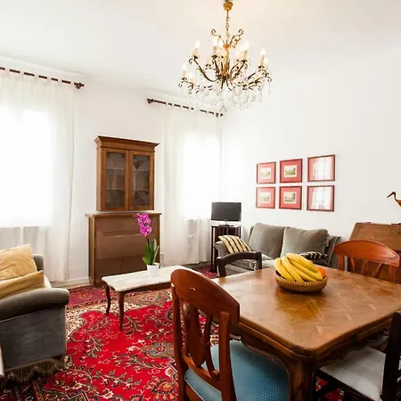 Apartman Prince Apartments *