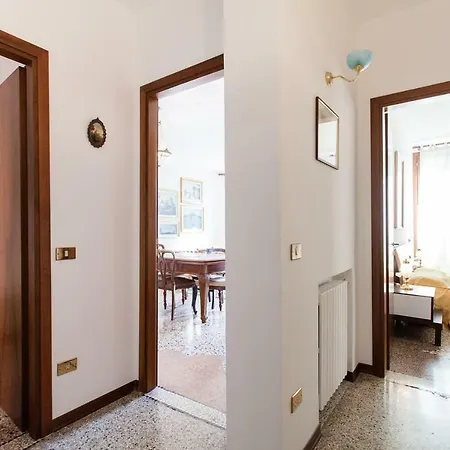 Prince Apartments Daire