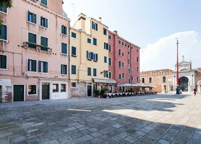 Prince Apartments