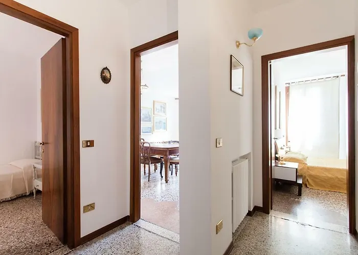 Prince Apartments Apartman