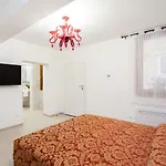 Lägenhet Prince Apartments Venedig