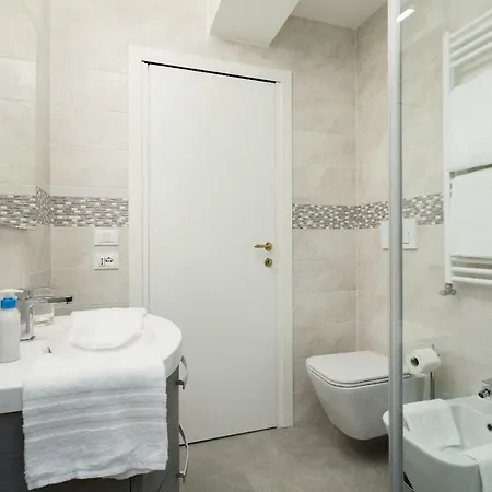 Prince Apartments * Venice